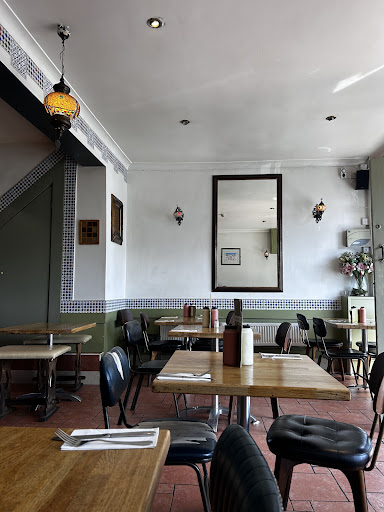 Photo of Med Grill @ St Albans - 83 Hatfield Rd, St Albans AL1 4JL